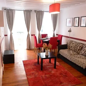 https://atalaia-68.hotels-lisbon-portugal.com